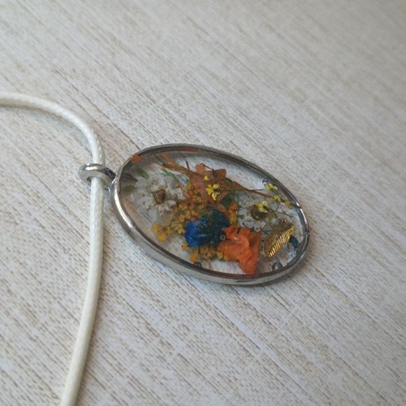 Hand Crafted Floral Resin Oval Pendant Necklace in White, Blue, Orange, Yellow - Picture 2 of 3